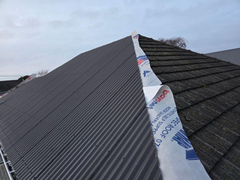 concrete tile roof conversion to metal longrun during process 2